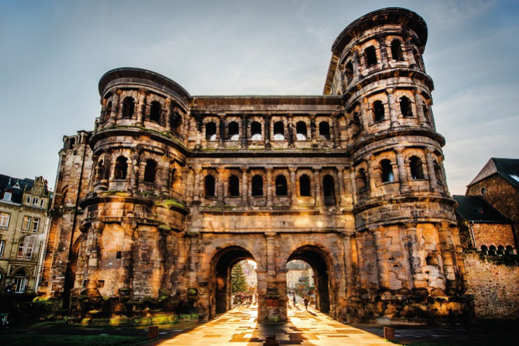 Dieses Bild zeigt die Porta Nigra